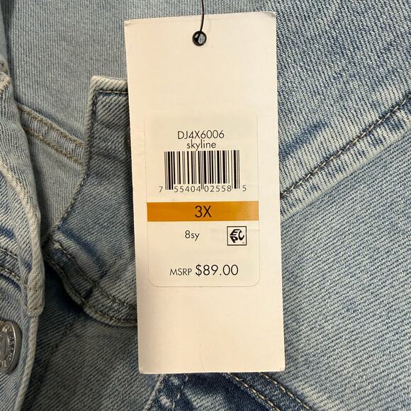 DKNY Jeans Women’s Cropped Denim Jacket Light Wash Jean Jacket 3X New w/ Tags - Picture 5 of 10